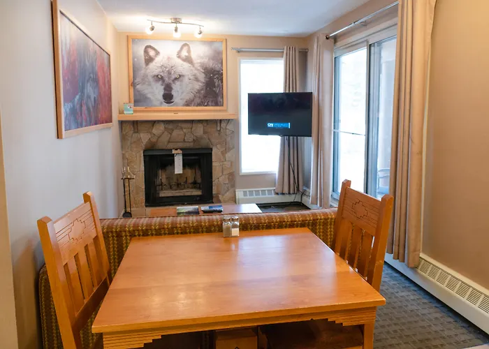 Banff Rocky Mountain ResortResort Hotel