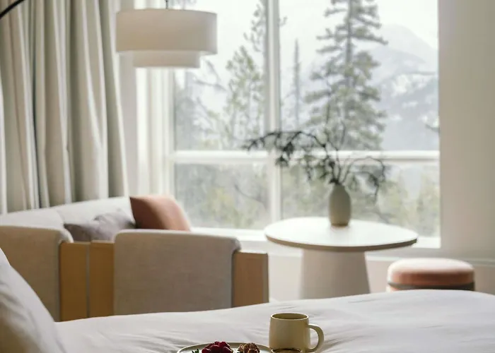 Rimrock Banff, Emblems Collection Hotel